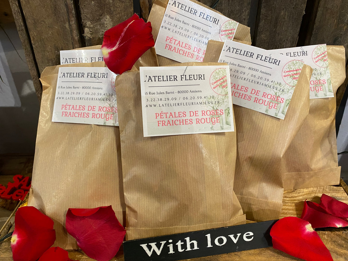 Sac pétale de roses fraîches